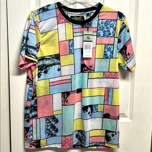 Good Vibes Multi Color Short Sleeve Mens T-Shirt Size L NWT